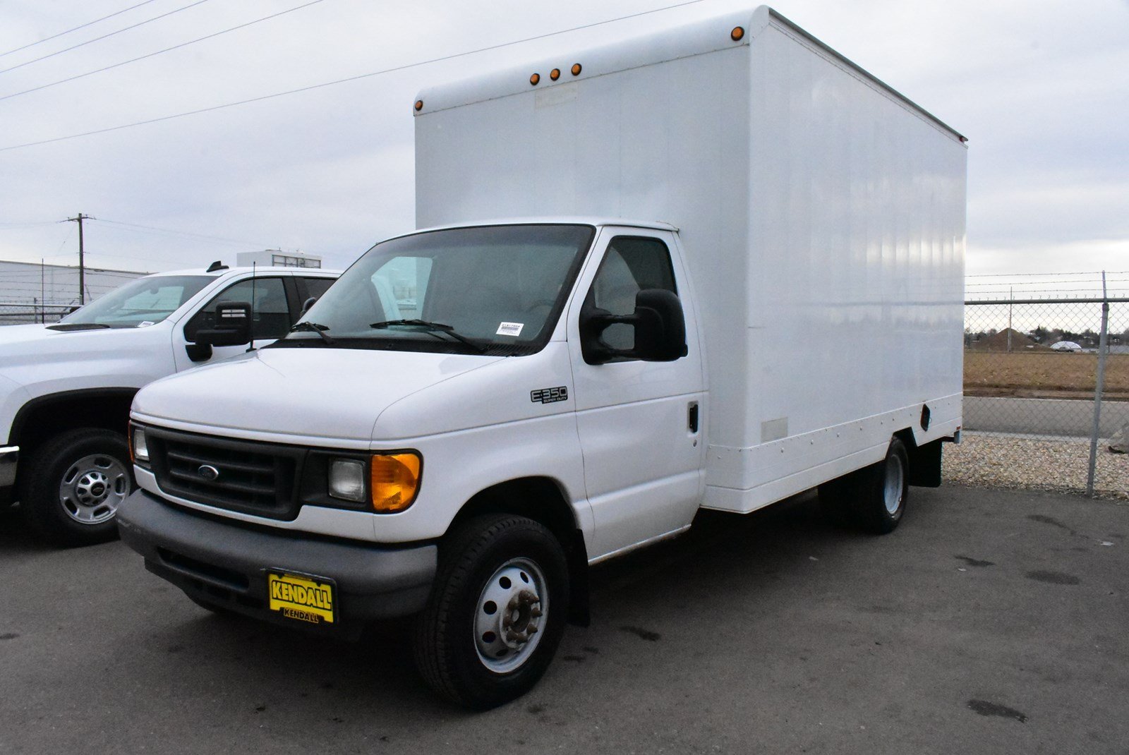 Pre Owned 2005 Ford Econoline Commercial Cutaway Van E 350 Super D Rwd Specialty Vehicle