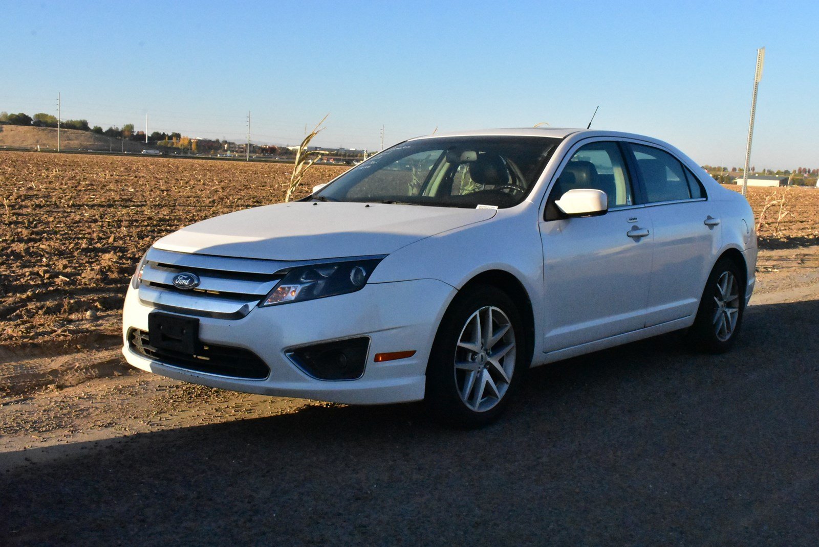 Pre Owned 2011 Ford Fusion Sel Fwd 4 Door Cars